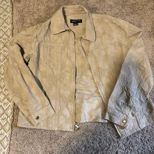 Large, women’s tan Jones New York jacket